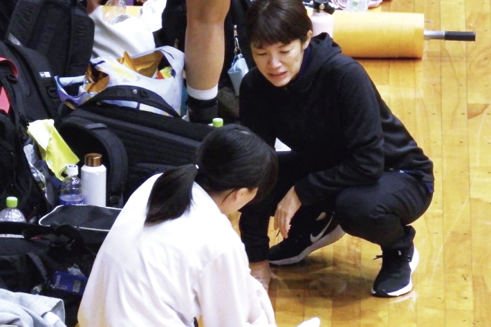 小島 真由美先生